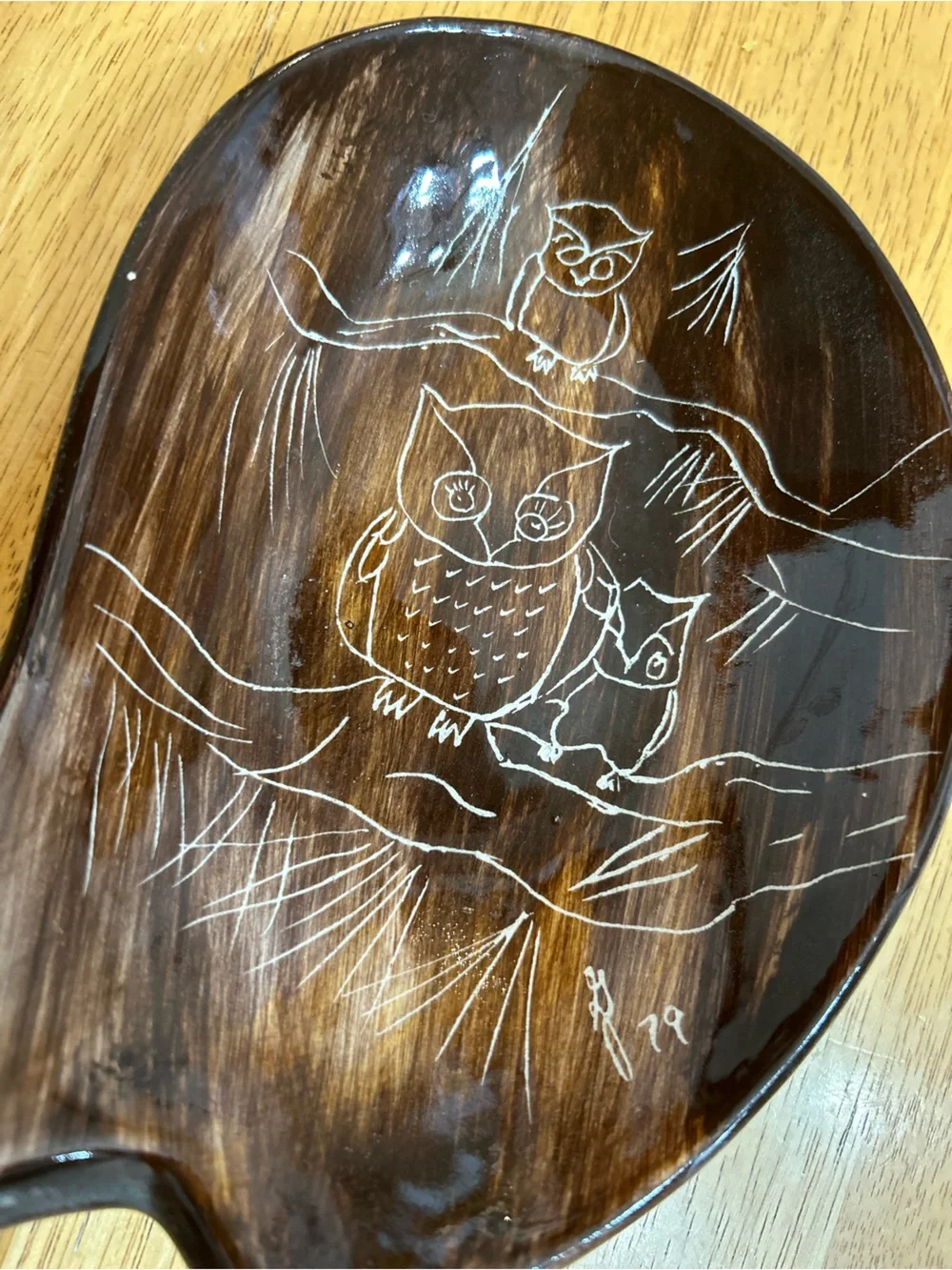 Hand-Carved Brown Fish-Shaped Wooden Tray with Owl Etching